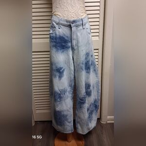 GAP Womans Y2K Light Blue Tie-Dye Relaxed Jeans New With Tags! OBO!